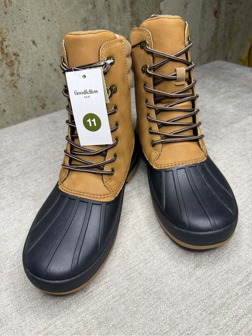 Goodfellow & Co Men’s Waterproof Duck Boots Size 11 Tan Black NWT